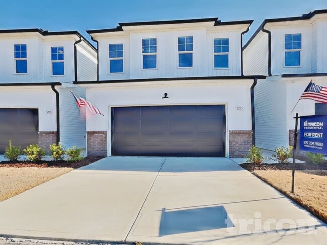 3235 Prospect Church Rd in Dunn, NC - Foto de edificio - Building Photo