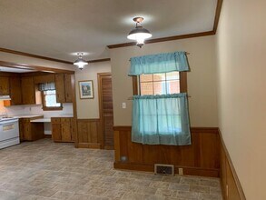 1403 Brownlea Dr in Greenville, NC - Building Photo - Building Photo