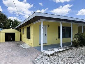 14017 W Parsley Dr in Madeira Beach, FL - Building Photo