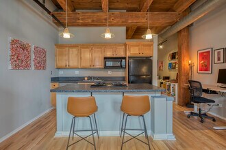 625 W Jackson Blvd in Chicago, IL - Building Photo - Building Photo