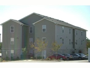 The Edge Student Apartments in Greensboro, NC - Building Photo - Building Photo