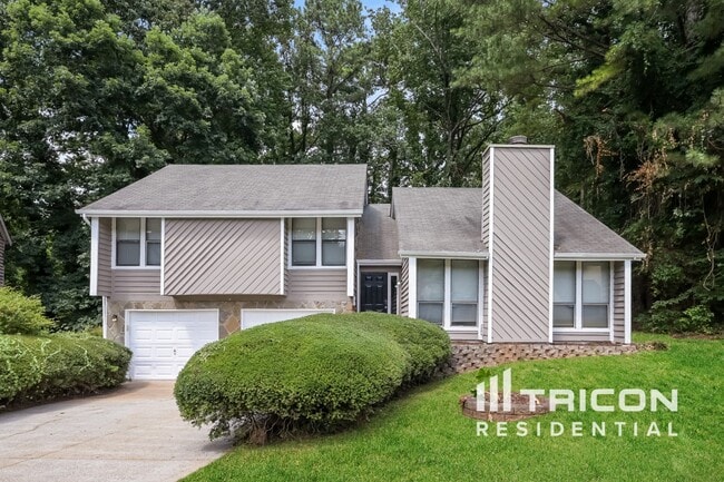 property at 3834 Springleaf Ct