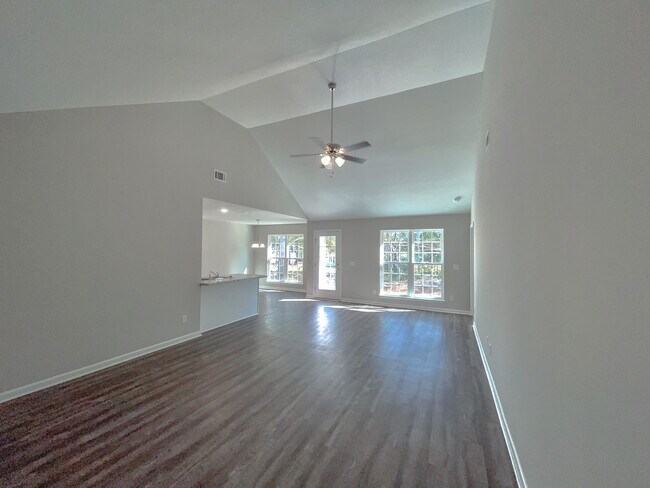 354 S Bridgeport Dr in Statesboro, GA - Building Photo - Building Photo