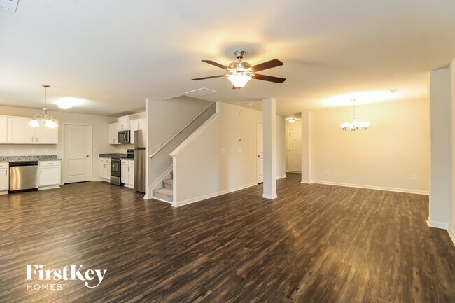 1618 Dodson St in Greensboro, NC - Building Photo - Building Photo