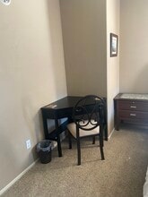 1317 Olvera way, Unit A in Las Vegas, NV - Foto de edificio - Building Photo