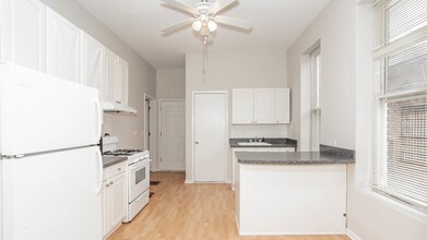 815 N Fairfield Ave in Chicago, IL - Building Photo - Building Photo