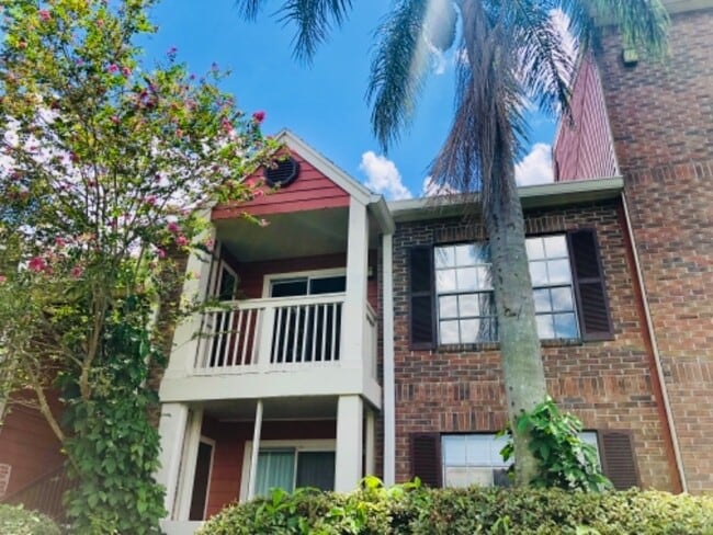 10200 Gandy Blvd N, Unit 1028 in St. Petersburg, FL - Building Photo - Building Photo