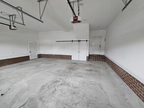 104 Pioneer Trails Dr in Seven Springs, NC - Building Photo - Building Photo