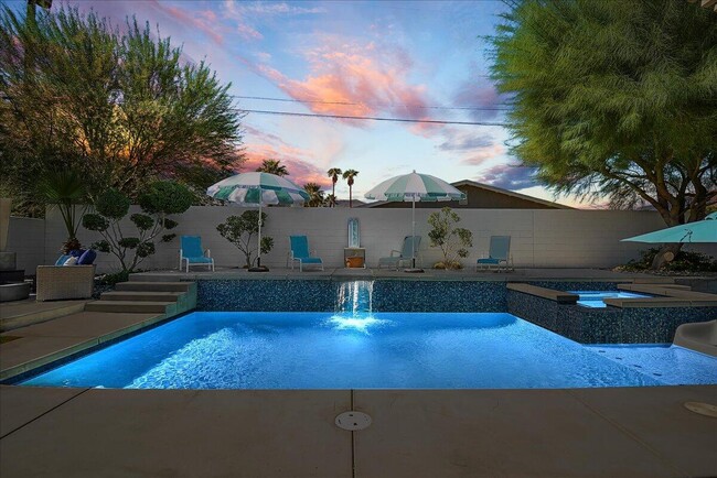 3005 N Chuperosa Rd in Palm Springs, CA - Building Photo - Building Photo