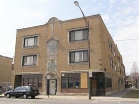 8200 Racine Ave Apartments