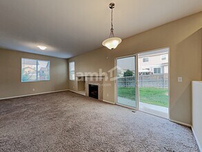 16282 E 98th Way in Commerce City, CO - Building Photo - Building Photo