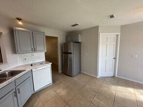 20515 Macon Pkwy in Orlando, FL - Building Photo - Building Photo