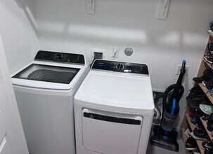 21126 Trivento Dr in New Caney, TX - Building Photo - Building Photo