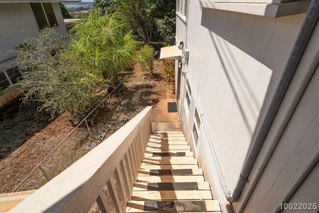 99-959-711 Halawa Dr in Aiea, HI - Building Photo - Building Photo