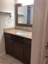250 Sanders Ferry Rd in Hendersonville, TN - Building Photo - Building Photo