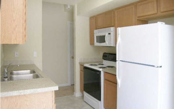 6030 W Port Pl-Unit -104 in Boise, ID - Building Photo - Building Photo