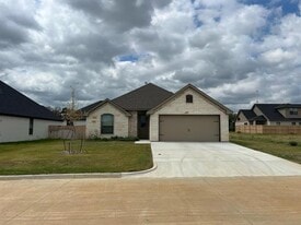 1125 Wild Rose in Tolar, TX - Building Photo