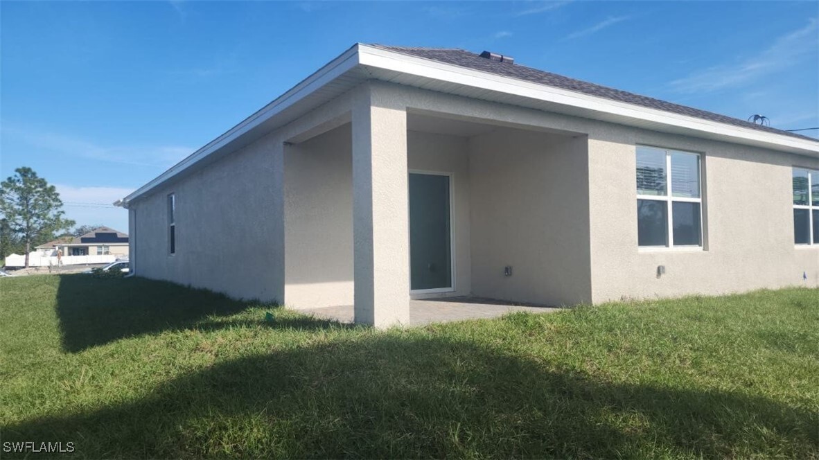 3813 21st St SW in Lehigh Acres, FL - Building Photo