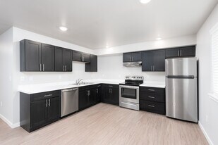 The Edge Apartments in Edgewood, WA - Building Photo