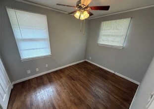 2030 Windsor Ave in Montgomery, AL - Foto de edificio - Building Photo