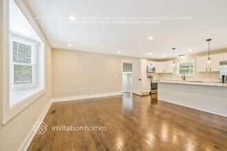 5009 Suter Dr in Nashville, TN - Foto de edificio - Building Photo