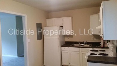 1618 Line Cir-Unit -1 in Decatur, GA - Building Photo - Building Photo
