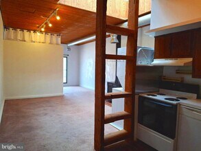 311 N Randolph St in Philadelphia, PA - Building Photo - Building Photo