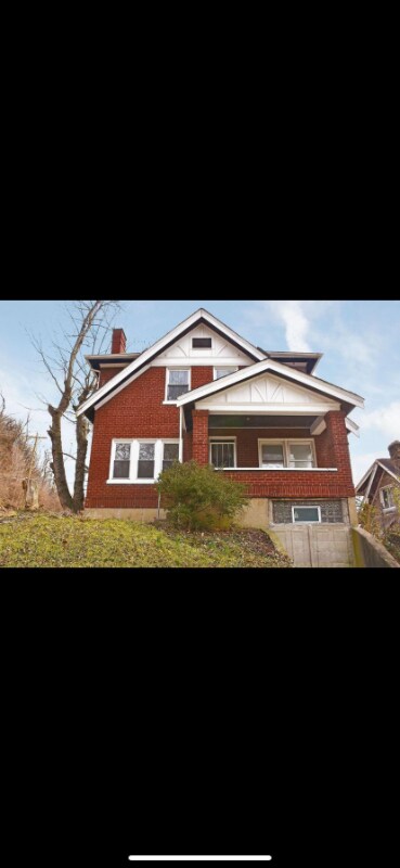 property at 23 Thill St