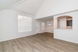 22378 Clear Castle Dr in Porter, TX - Building Photo - Building Photo