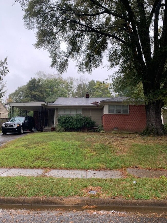 property at 5042 Kaye Rd