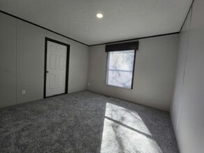 157 Anthony Dr in Lakeville, MN - Building Photo - Building Photo