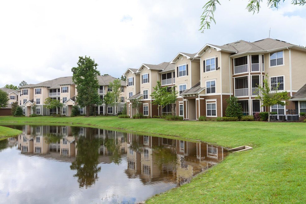 Holly Cove Apartments Orange Park, FL Apartments For Rent