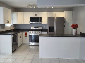 248 Daffodil Dr in Freehold Township, NJ - Building Photo - Building Photo