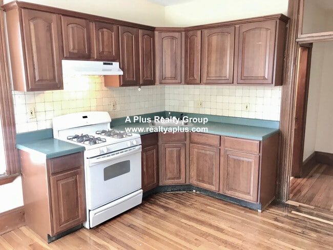 336 Centre St, Unit #2