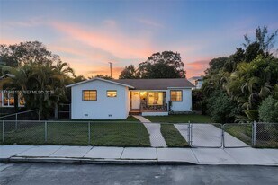 130 NW 48th St in Miami, FL - Building Photo