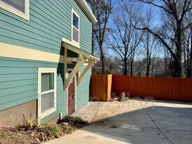 125 Burton in Asheville, NC - Building Photo