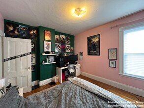 256 Summer St in Somerville, MA - Building Photo - Building Photo