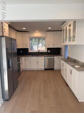 1440 W Square Lake Rd in Bloomfield Township, MI - Building Photo - Building Photo