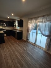 76 Azalea Cir in Elkton, MD - Building Photo - Building Photo