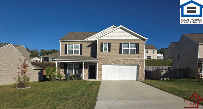 228 Newman Cir in Jefferson City, TN - Building Photo - Building Photo