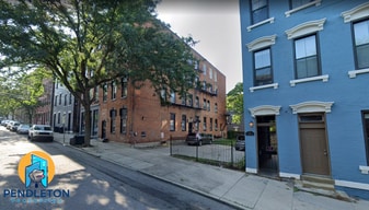 525 E 13th St in Cincinnati, OH - Building Photo