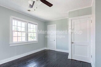 332 Ashley Ave in Charleston, SC - Building Photo - Building Photo