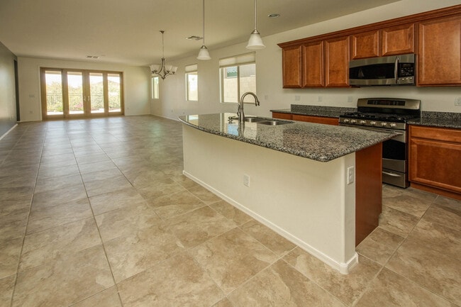 property at 12159 N Golden Mirror Dr