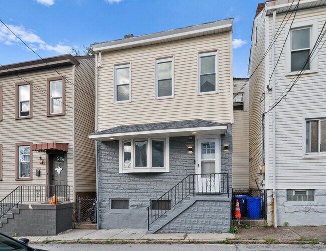 property at 2104 Straubs Ln