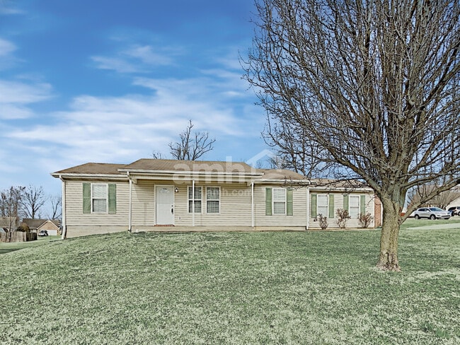 property at 1200 Larzelere Ln