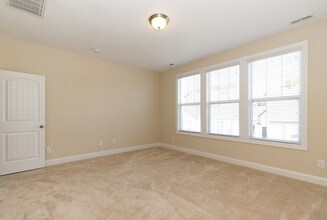 2230 Rocky Bay Ct in Cary, NC - Building Photo - Building Photo
