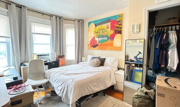3 Holman St, Unit 2 in Boston, MA - Building Photo - Building Photo