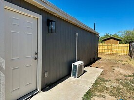 1035 S 3rd St in Coolidge, AZ - Building Photo