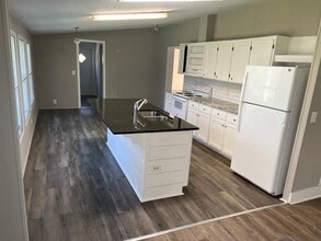 6185 Leigh Ln in Gainesville, GA - Building Photo - Building Photo