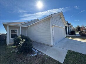 3317 Breckenridge Dr in Austin, TX - Building Photo - Building Photo